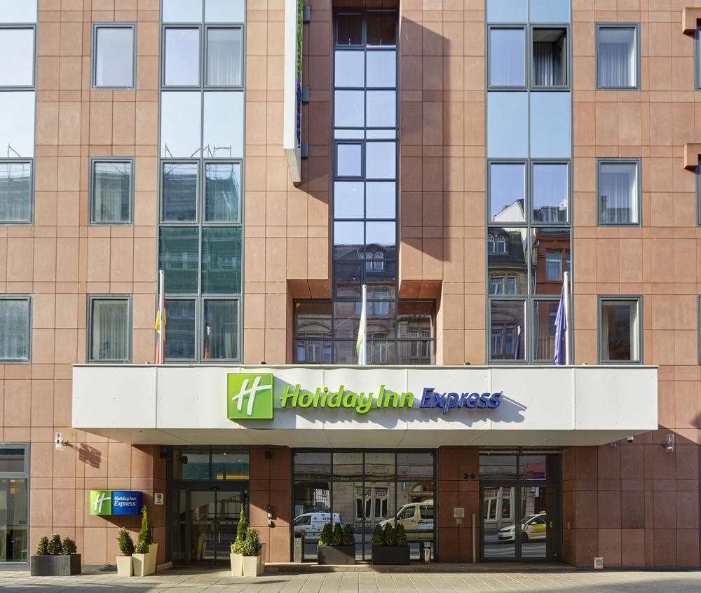 Holiday Inn Express Frankfurt City Hauptbahnhof Frankfurt am Main Eksteriør bilde